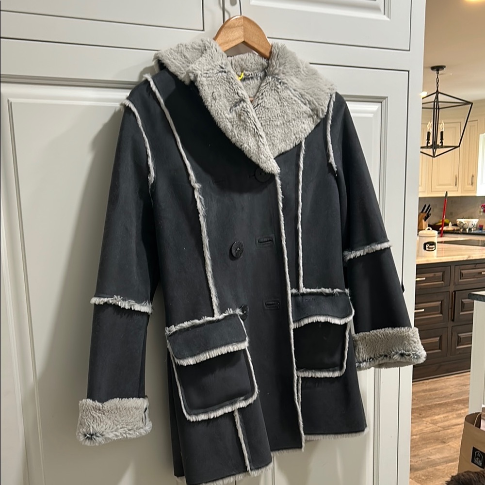 Women's Gray Faux Fur Trim Coat